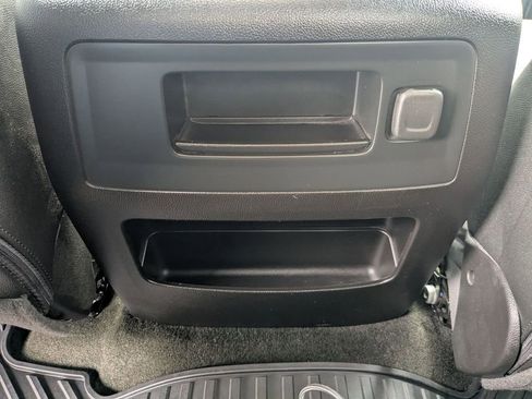 Used 2018 Chevrolet Silverado 1500 LTZ Z71 w/ LTZ Plus Package image 18