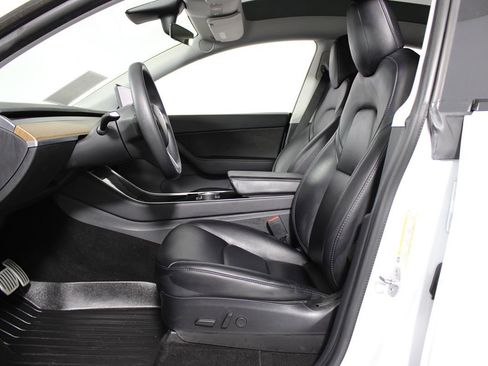 Used 2020 Tesla Model Y Performance image 7