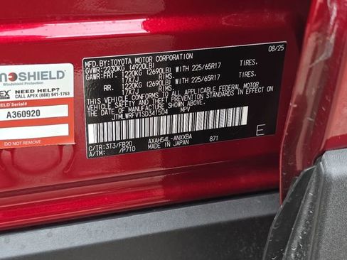 Used 2025 Toyota RAV4 LE image 34