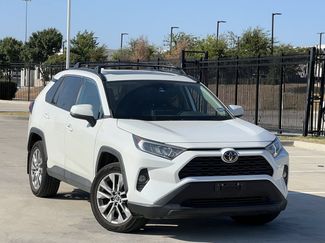 Used 2021 Toyota RAV4 XLE Premium FWD video 1