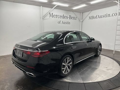 Used 2026 Mercedes-Benz E 350 4MATIC Sedan image 7