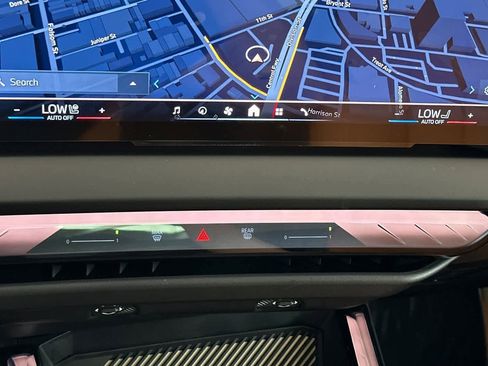 New 2025 BMW X3 xDrive30i w/ Premium Package image 21