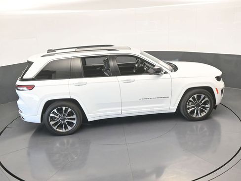 Used 2024 Jeep Grand Cherokee Overland w/ Adv Protech Group III image 61