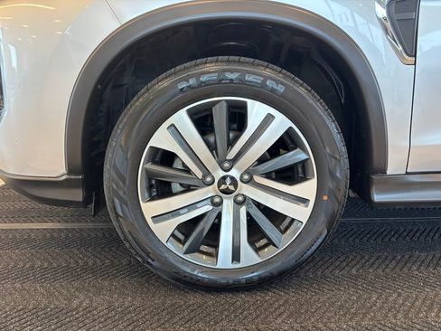 Used 2024 Mitsubishi Outlander Sport image 12