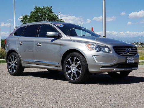 Used 2015 Volvo XC60 T5 w/ Climate Package AWD/4WD image 7