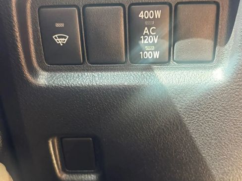 Used 2019 Toyota 4Runner Limited AWD/4WD image 12