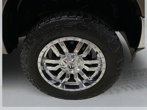 Used 2018 Ford F150 XLT AWD/4WD image 16