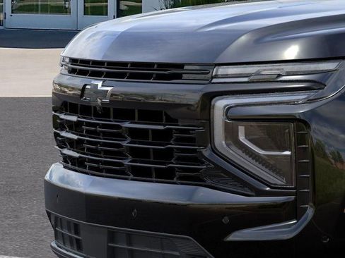 New 2026 Chevrolet Suburban RST w/ RST Capability Package image 13