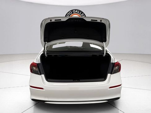 Used 2022 Honda Civic EX image 29