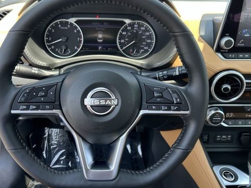 New 2025 Nissan Sentra SV w/ SV Premium Package image 31