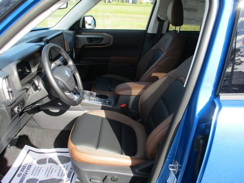 New 2025 Ford Bronco Sport Outer Banks w/ Outer Banks Tech Package+ image 19