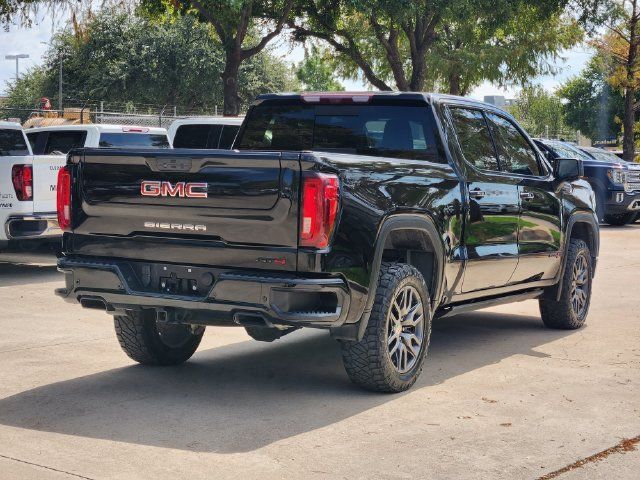 Used 2021 GMC Sierra 1500 AT4 w/ AT4 Value Package AWD/4WD image 5