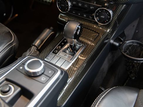 Used 2018 Mercedes-Benz G 550 Squared image 23