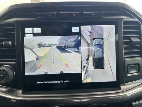 Used 2022 Ford F150 XLT w/ Equipment Group 302A High image 35