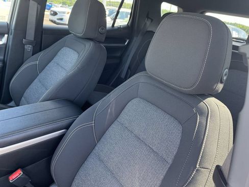 Used 2026 GMC Terrain Elevation w/ Black Edition FWD image 11