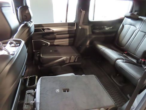 New 2026 Jeep Grand Wagoneer Limited w/ HD Trailer Tow Package AWD/4WD image 21