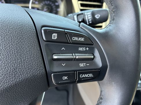 Used 2020 Hyundai Elantra Value Edition FWD image 26