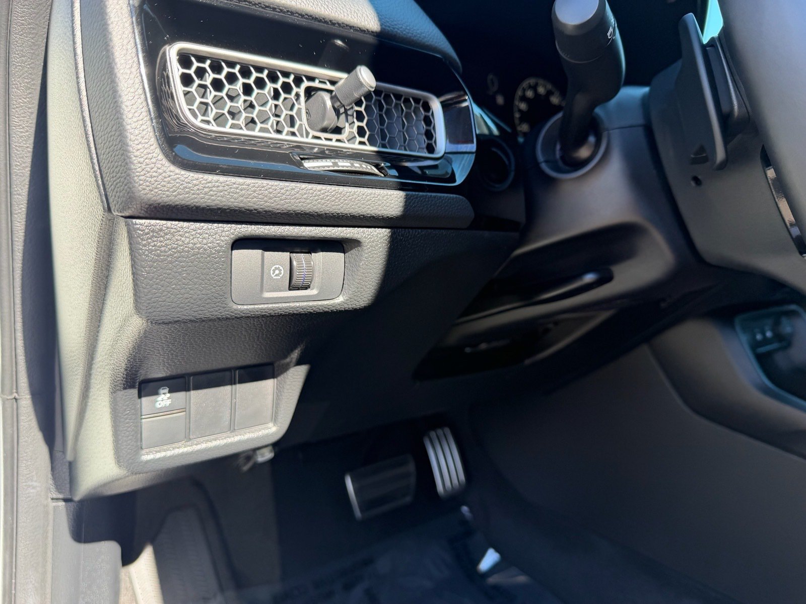 Used 2026 Honda Civic Sport image 25