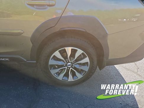 Used 2025 Subaru Outback Limited XT AWD/4WD image 22