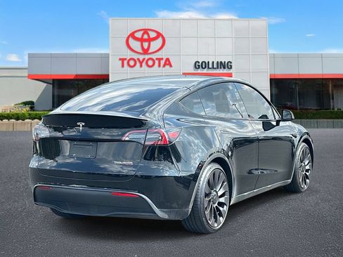 Used 2023 Tesla Model Y Performance AWD/4WD image 5