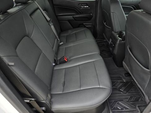 Used 2024 GMC Canyon Elevation w/ Elevation Premium Package AWD/4WD image 31
