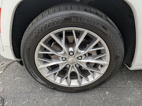 Used 2022 Jeep Grand Cherokee Summit w/ Adv Protech Group IV image 27