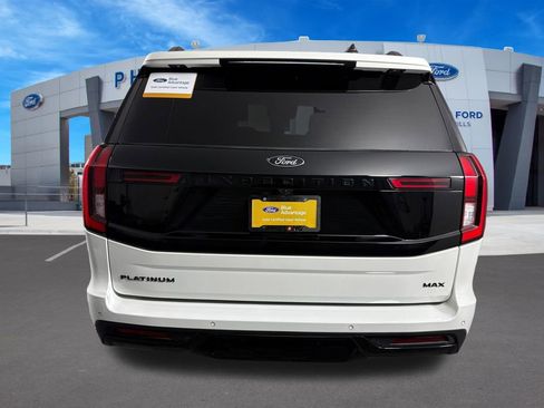 Certified 2025 Ford Expedition Max Platinum w/ Stealth Performance Package AWD/4WD image 4