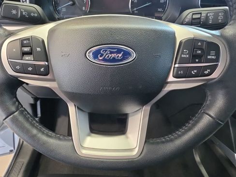 Certified 2023 Ford Explorer XLT w/ Equipment Group 202A AWD/4WD image 20