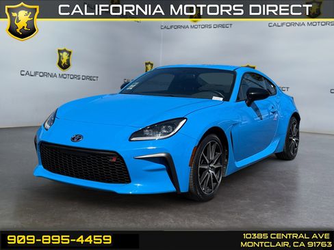 Used 2022 Toyota GR86 w/ ALL Weather Mat Package (TMS) image 1