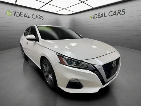 Used 2021 Nissan Altima 2.5 SV AWD/4WD image 3
