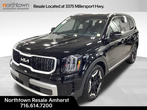 Used 2024 Kia Telluride EX w/ EX Captain's Chair Package AWD/4WD image 1