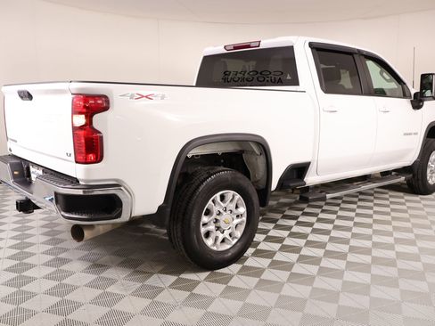 Used 2024 Chevrolet Silverado 3500 LT image 19