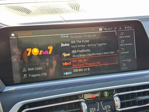 Used 2022 BMW X7 xDrive40i w/ M Sport Package image 20