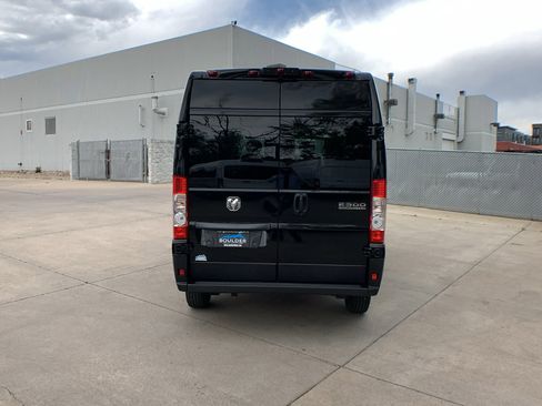 Used 2023 RAM ProMaster 2500 FWD image 4
