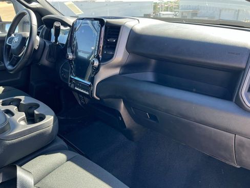 New 2025 RAM 2500 Tradesman image 18