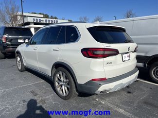 Used 2021 BMW X5 sDrive40i w/ Convenience Package video 2