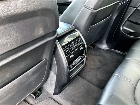 Used 2022 BMW X5 xDrive40i AWD/4WD image 28