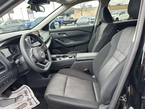 Used 2024 Nissan Rogue SV AWD/4WD image 8