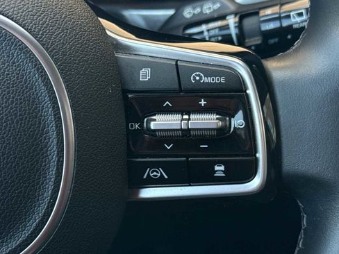 Used 2021 Kia Sorento SX image 28