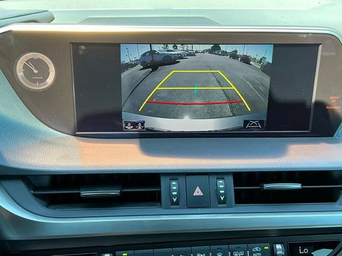 Used 2019 Lexus ES 350 F Sport w/ Accessory Package 2 FWD image 22