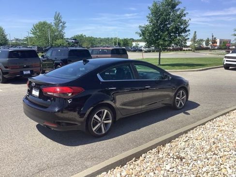 Used 2017 Kia Forte EX w/ EX Premium Plus Package FWD image 5