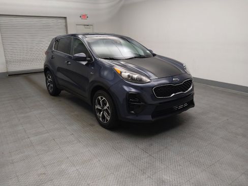 Used 2021 Kia Sportage LX AWD/4WD image 13