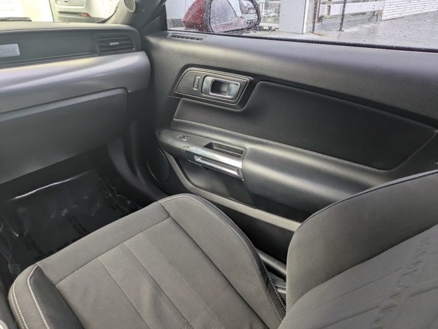 Used 2019 Ford Mustang GT RWD image 18