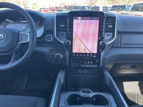 New 2026 RAM 1500 Big Horn AWD/4WD image 18
