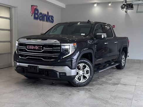 Certified 2024 GMC Sierra 1500 SLT w/ X31 Off-Road Package AWD/4WD image 2
