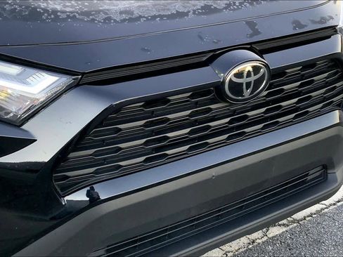 Used 2024 Toyota RAV4 XLE image 28