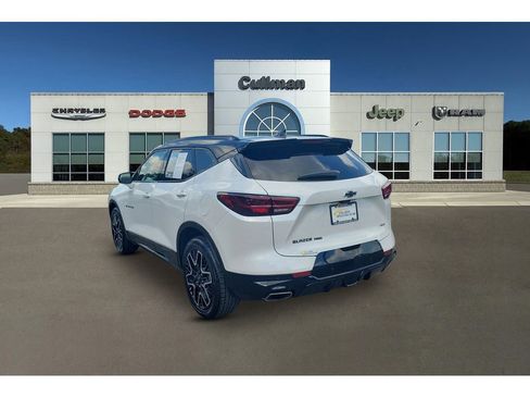 Used 2023 Chevrolet Blazer RS w/ Driver Confidence II Package AWD/4WD image 5