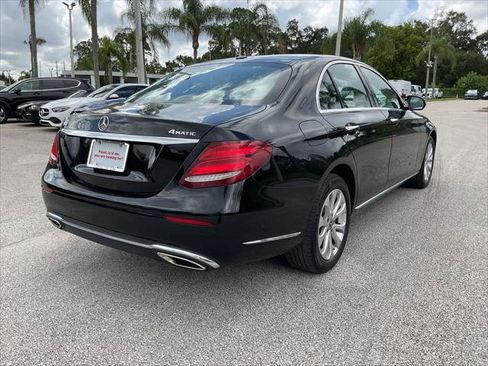 Used 2017 Mercedes-Benz E 300 4MATIC w/ Premium 1 Package image 7