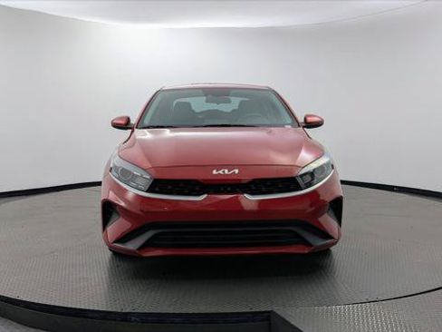 Used 2023 Kia Forte LXS FWD image 12