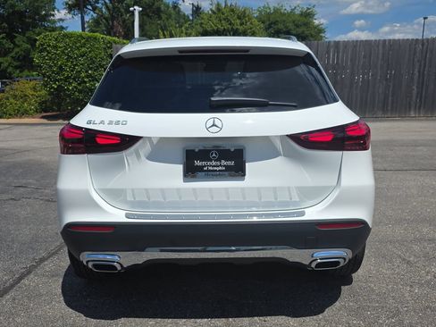 Certified 2026 Mercedes-Benz GLA 250 image 4
